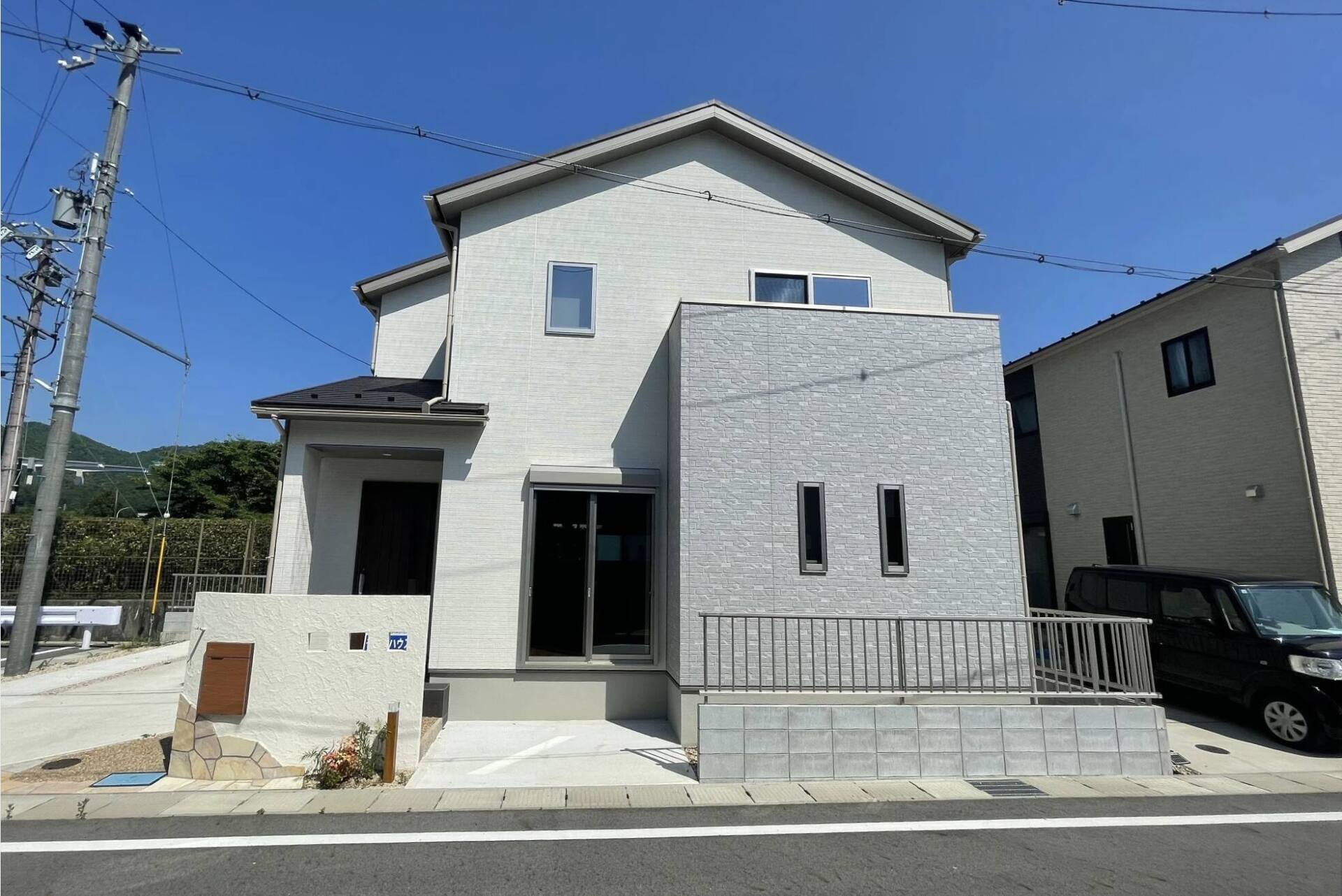 シンプルで端正なデザイン