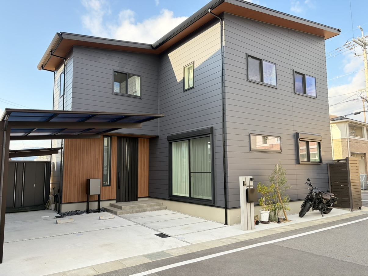 光と風を味方に、家族がのびやかに暮らす家